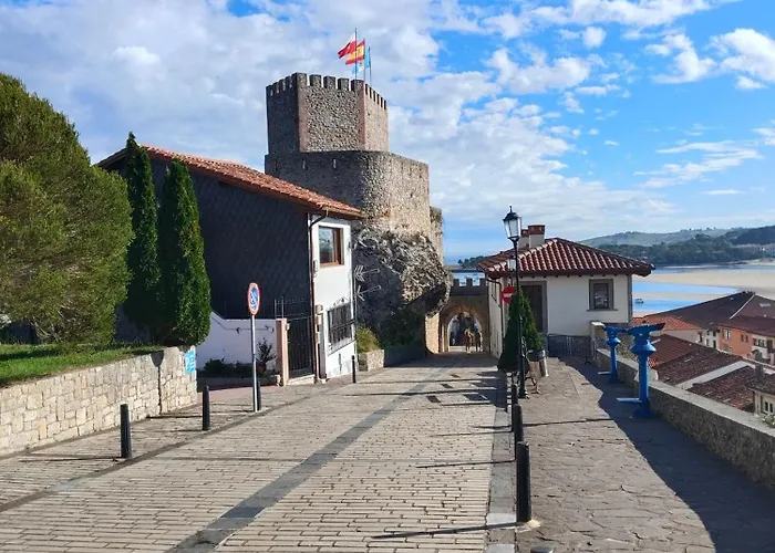 Casa Del Cura * Molleda